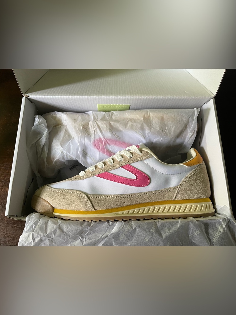 TRETORN~~Women’s Rawlins Lifestyle Sneakers With Suede Trim~~Size 7.5~~NEW~~🩷